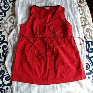 Maternity 🤰 sleeveless top